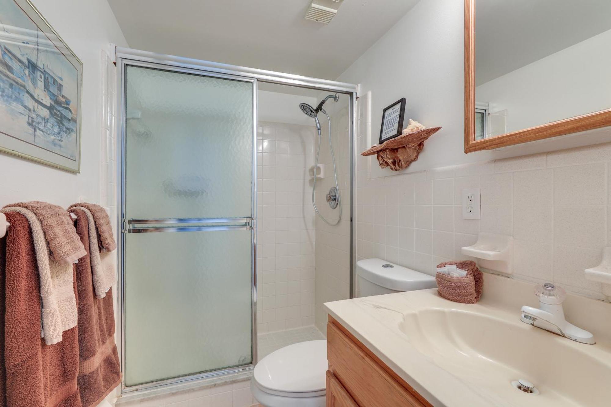 Central Cocoa Beach Condo With View, Steps To Beach! Exteriör bild